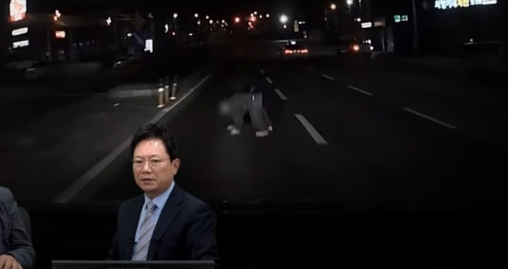 한문철tv 전북 기어서 무단횡단 사고 과실