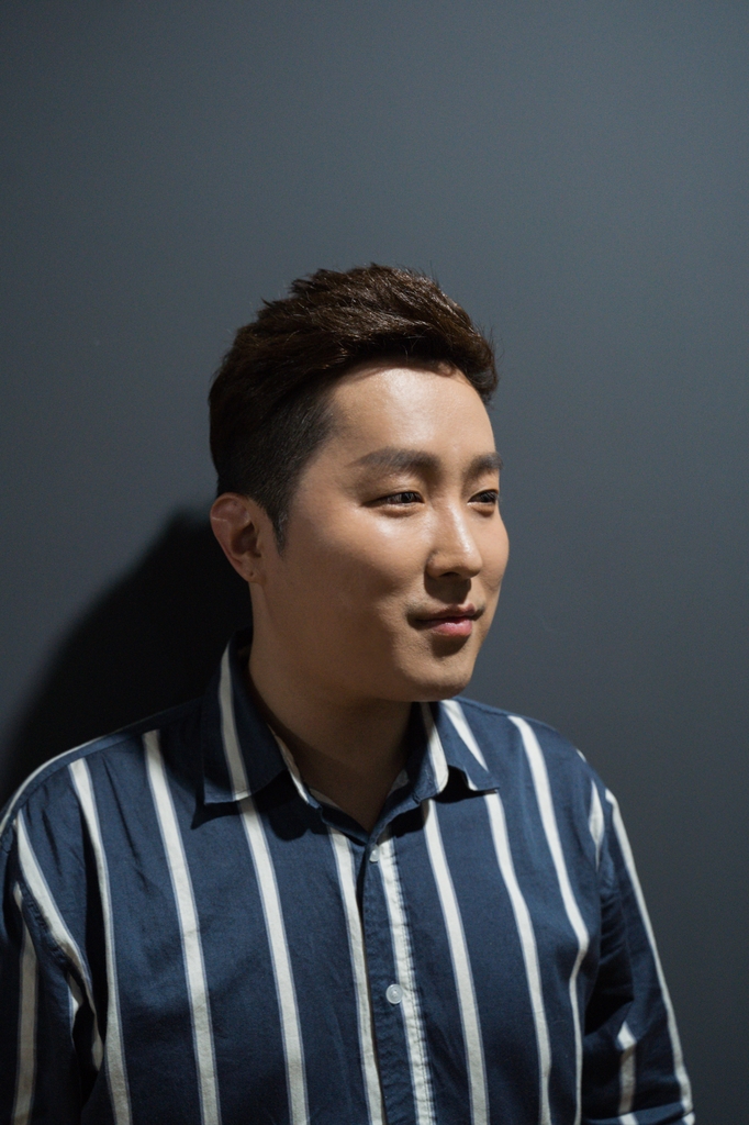 트로트 가수 권도운 게이 커밍아웃 이후 다시 이성애자로 돌아올 수 있던 결정적 이유 (+과정)