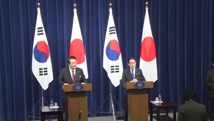 윤석열 대통령 기시다 총리 한일정상회담 일본 교과서 독도 영토