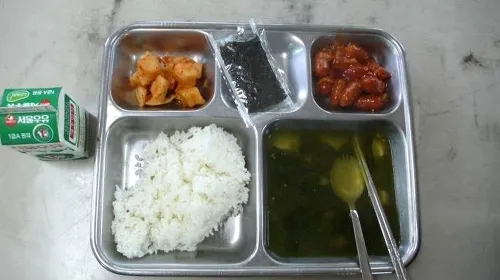 2013년부터 논산훈련소 군인들 건강해치려고 일부러 먹였던 음식 정체 (+공급 업자 수법)