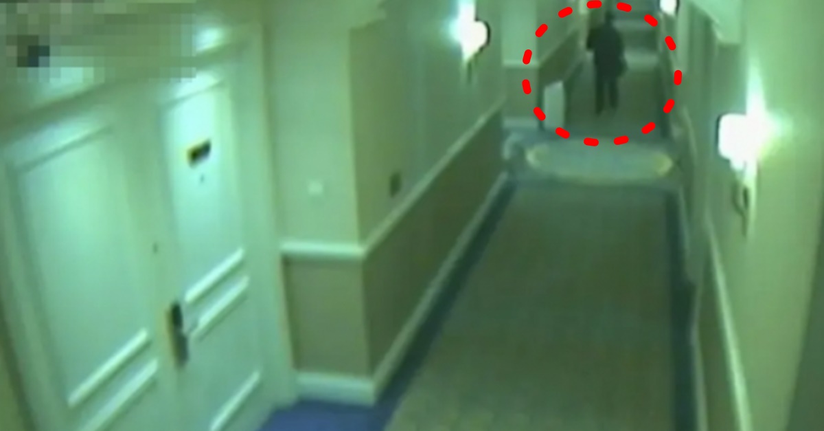 관광객들 많이 찾는 유명 호텔 침대 밑에서 시신들이 발견되고 있다 (+현지 반응)