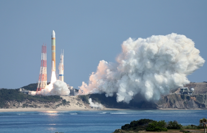 한국 로켓 누리호 발사 성공에 본인들은 실패한 일본 누리꾼 열등감 폭발한 댓글 모음